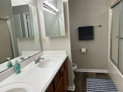 4-bedroom family home in Fishers, Indiana in Castleton, USA