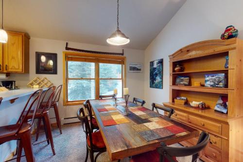 Snake River Village - image 13