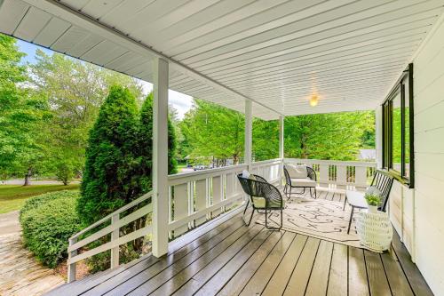 Porch, Yard & Creek Access: Spacious Sylva Home! in Forest Hills (NC)