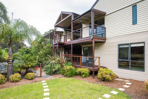 Balconies Dolphincove