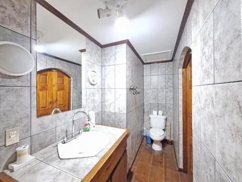 Suite Room image 6