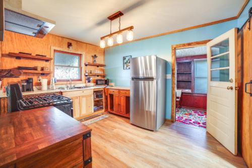 about 2 Mi to Lake Michigan Home with Furnished Deck! in Michigan City, USA
