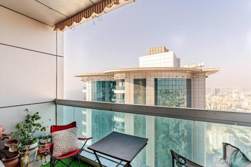 Super flat in Corniche tower Super flat in Corniche tower