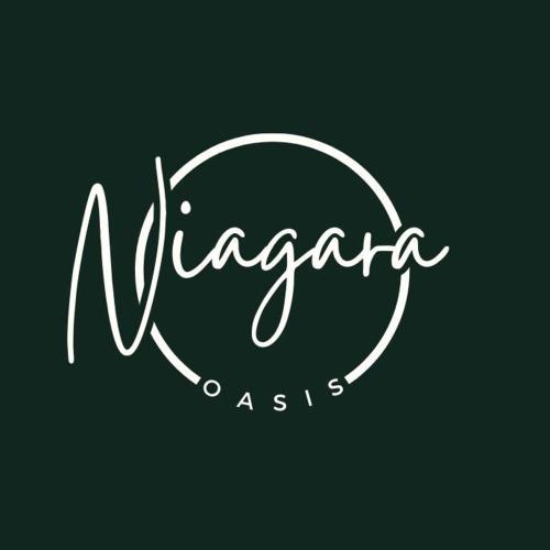 Spacious 4BR 2BA Minutes from the Falls & Casino in Niagara Falls, USA
