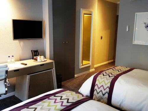 hotel photo