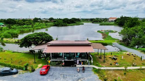 Tiny Island Lake Lodge, Бангкок (фото 7)