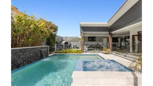 Avoca Beach Retreat - Kingscliff
