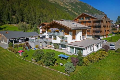 Haus Samurai Saas Grund 