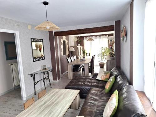 Le roseau a plumes in 希尼拉貝伊