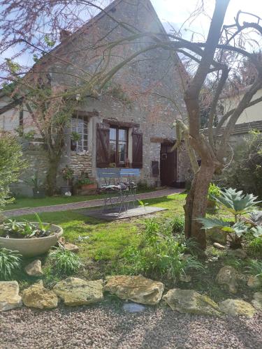 Garden, Le cottage de Mercey in Saint-Just