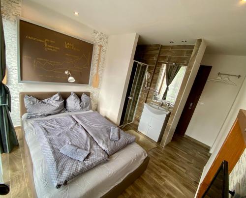 Silver Garden Silver Garden