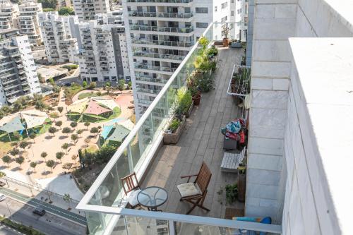 Tirat Carmel Penthouse in Mount Carmel