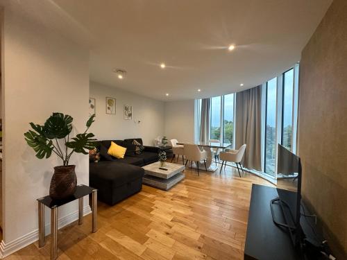 Lovely flat in Kingston Town, Kingston upon Thames (foto 7)