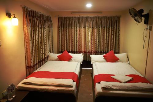 HotelKTM – Kathmandu, OH