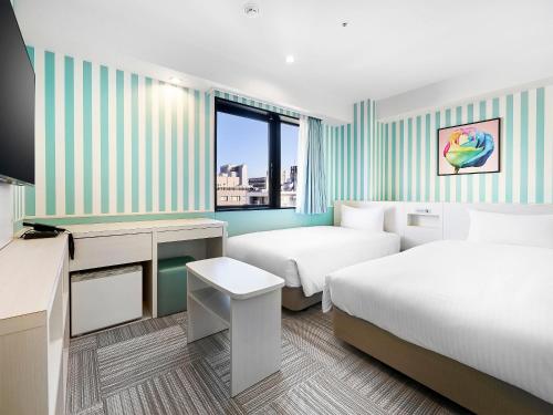 Connecting Room Non-Smoking