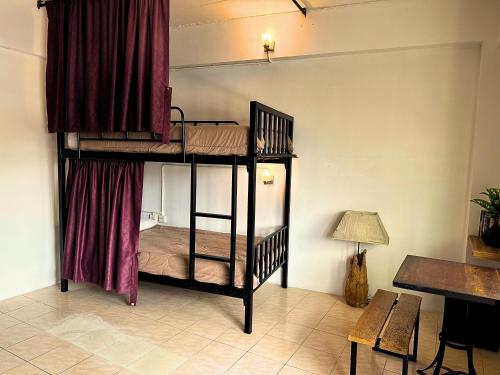 Shared room, mixed dormitory, 6 guests