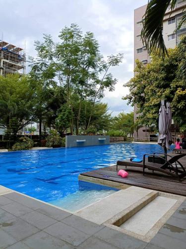 Matina Enclaves 2BR with Wifi Near SM Mall near Jolibee Matina