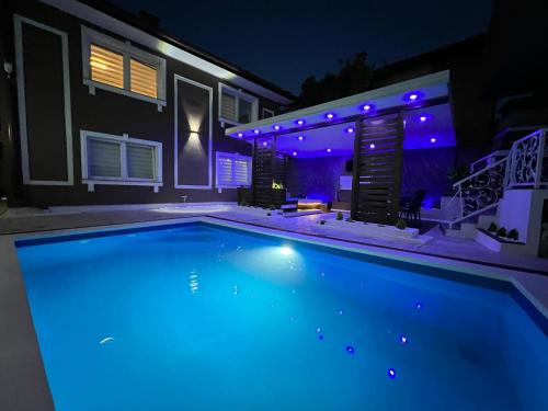 Villas by expert Delux Villas by expert Delux