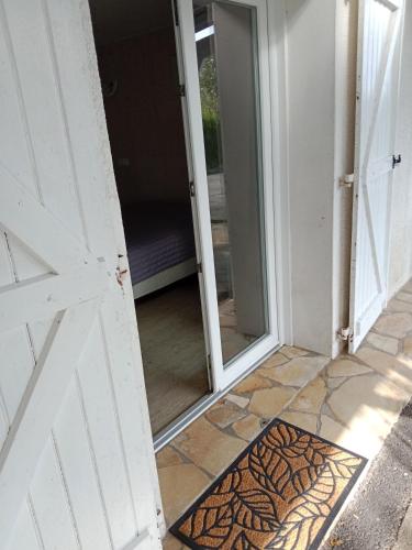 入口, argagnon 64 chambre sbd wc salon privés (argagnon 64 chambre sbd wc salon prives) in 阿加農