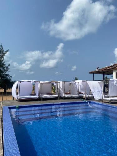 Balcony/terrace, Popbeachclub Suites ilashe in Amuwo Odofin