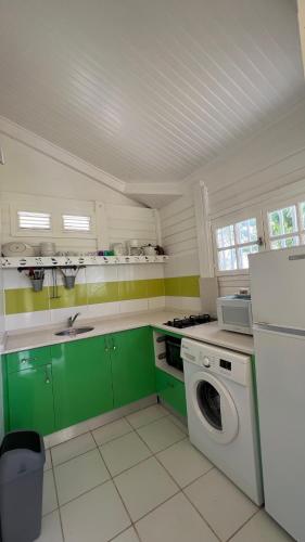 La petite maisonnette in Ducos