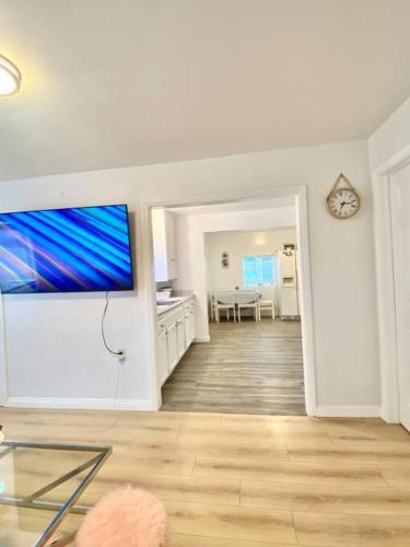 Pink Lovely Guest House 1BR near DTLA in Rosemead, USA