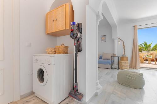 Two-Bedroom House image 3