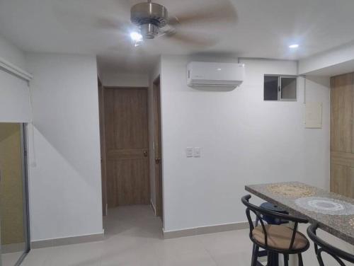 Two-Bedroom Apartment with Mountain View image 10