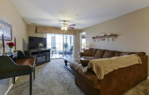 Country Getaway Condo -No Stairs Close to Strip in Branson, USA