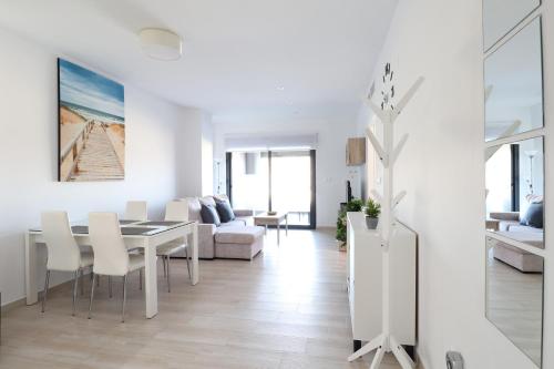 Sunrise apartment, Pinada Beach IV, La Mata, Torrrevieja in トレビエハ