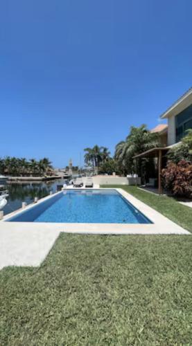 2 Story PH on the Water with Pool in Puerto Aventuras, Mexico
