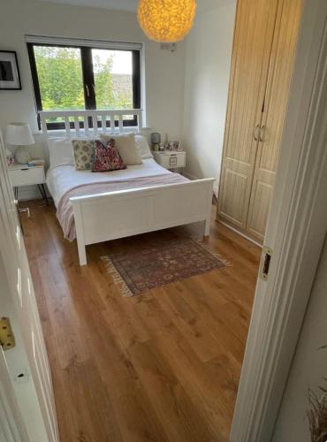 Entire 3 Bed Apartment, close to Dublin in Maynooth