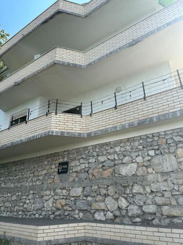 Three-Bedroom Villa image 1