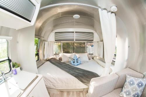 Off Grid RV Bermuda in Smith's