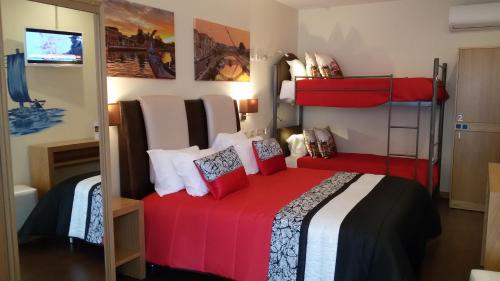 Welcome In - image 3