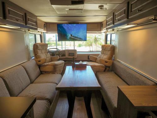 MARINX CLASSIC HARBORVIEW PENSION in Nanjo