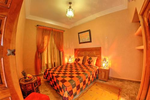 Standard Double or Twin Room image 6
