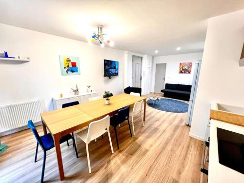 Le LEGO, 3 chambres, 8 personnes et parking, centre - Location saisonnière - Grenoble