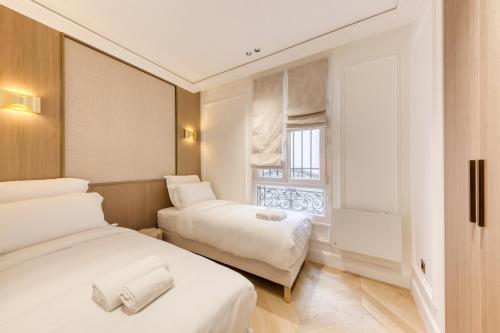 Prestige l 3CH l 2SDB l Clim l Louvre, Paříž (fotografie 6)