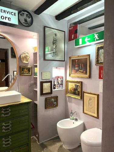 Charming and Design Attic Loft Central Milan in coolest area Navigli Ticinese, Milan (photo 6)