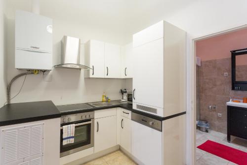 One-Bedroom Apartment -  Gonzagagasse 3, 1010 Vienna image 8