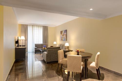 Dream City Hotel Apartments - image 9