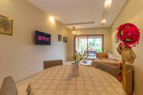 Charming apartment with a garden, Marrakech