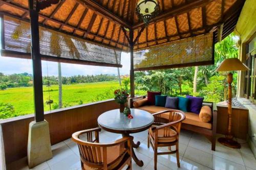 Dakini 1 BR Grand Deluxe Room ZN232, Bali