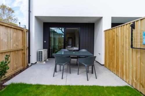 Family Friendly Near Waltham Pool