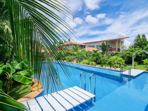 Tina's Living Paradise II - Guesthouses with private pool, 5 min to beach Tina's Living Paradise II - Guesthouses with private pool, 5 min to beach