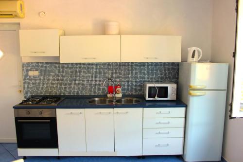 Vidoni - apartmani Roza, Zastražišće (foto 4)