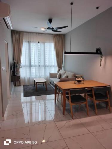 A cozy 2 bedroom A cozy 2 bedroom