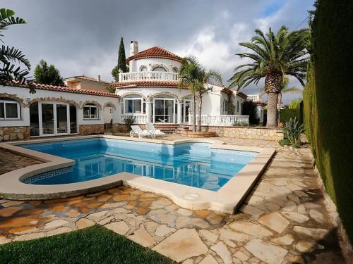 Villa Cristina, Miami Platja, Spanien