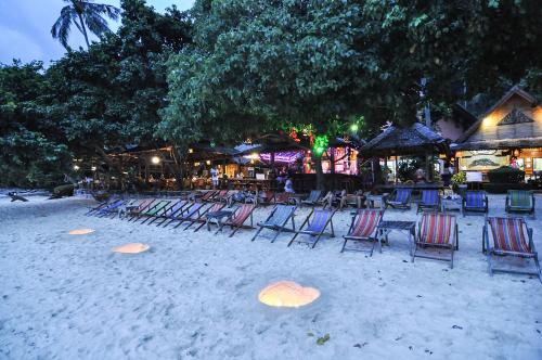 Phi Phi Relax Beach Resort